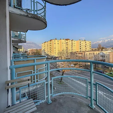 Lumineux Vue Montagne Апартаменты