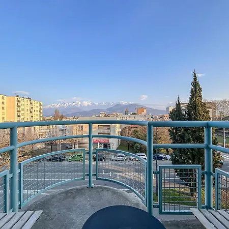 Lumineux Vue Montagne Apartment Grenoble